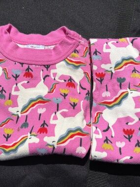 Hanna Andersson Pink Unicorn Rainbow Print Pajama Set